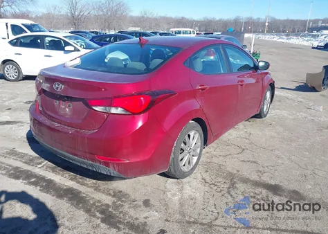 2014 Hyundai Elantra Se z USA, uszkodzony, nr VIN 5NPDH4AE1EH466980